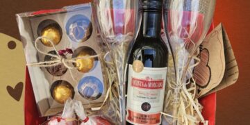 Cestas e bombons de café são aposta da Mocafé para presentear com afeto neste Dia dos Namorados