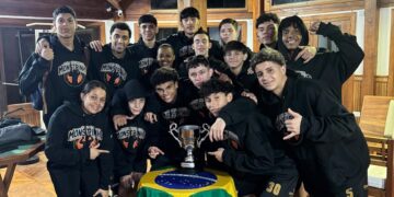 Monstrinho de Tupã faz história em copa de basquete na Argentina