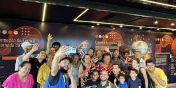 Carreta do Museu Catavento chega a Pompeia com experiências científicas gratuitas neste fim de semana