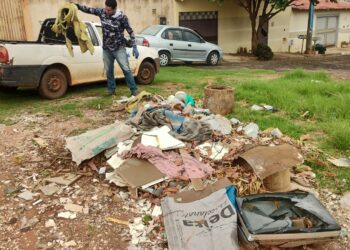 Multa de R$1700 para quem for flagrado jogando lixo em Tupã