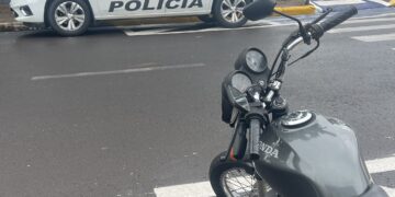 Colisão entre carro e moto na Tamoios x Mandaguaris