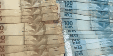 Tráfico de drogas: Flagra da PM após denúncias em bar de Queiroz