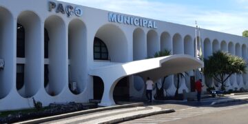 Prefeitura abre processo seletivo para professor e profissional de apoio escolar