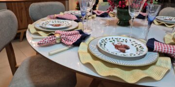 Mercadão do Sofá tem horário especial de Natal e seleção de móveis exclusivos com condições de pagamento que são um presente